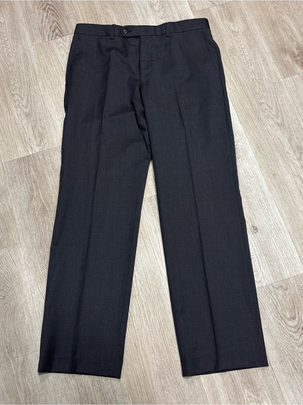 John Varvatos 35x31 Dark gray plaid 100 Wool Flat Front Straight Dress Men Pants